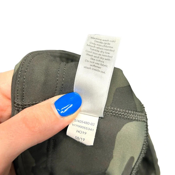 Athleta Camo Contender 7/8 Tight Olive Green Size Small - Picture 11 of 11